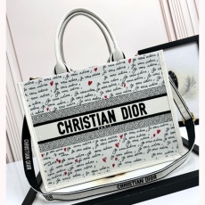 Christian Dior Shopping Bags